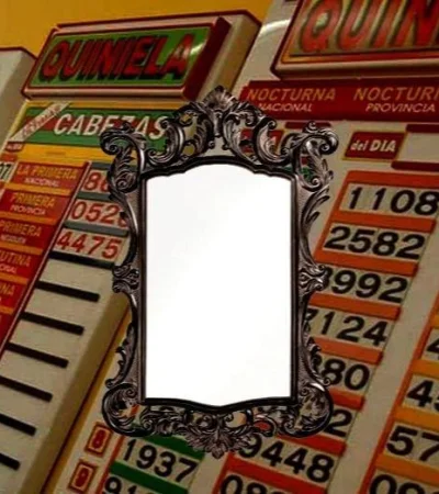 El espejo, uno de los símbolos más buscados en la quiniela.