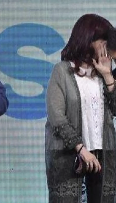 alberto-fernandez-cristina-fernandez-de-kirchner-sergio-massa-bunker-fdt-paso2021