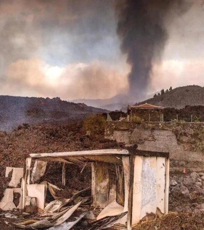 23-09-2021_islas_canarias_al_menos_5000