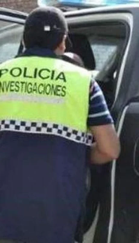 Policia--