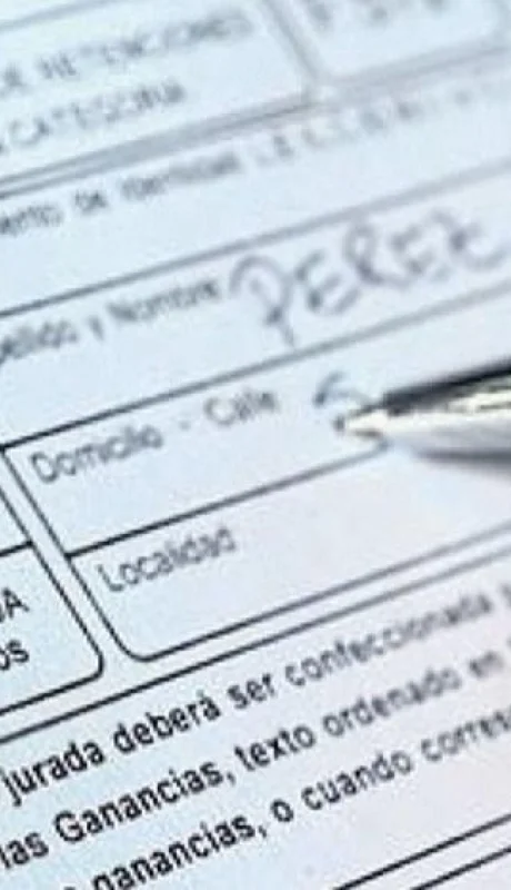 Impuesto a las Ganancias.