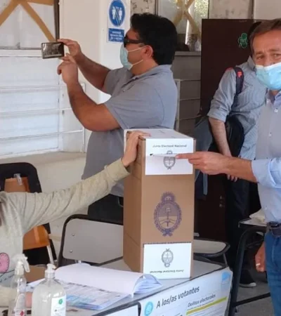 suarez-votación-paso-mendoza-argentina