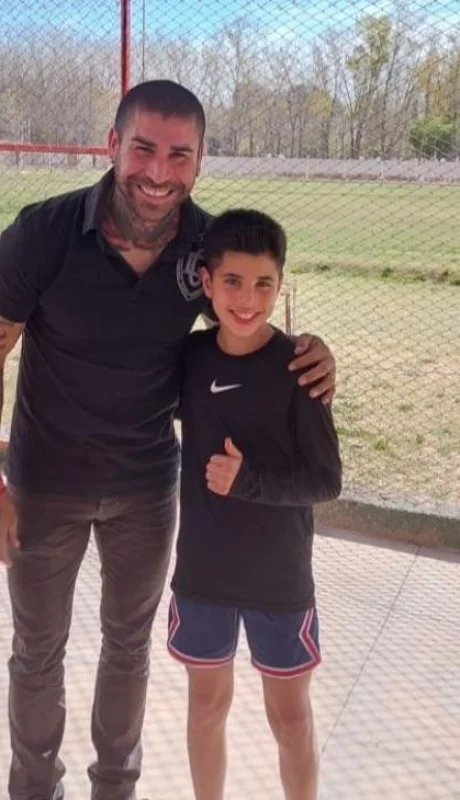 4d0c4b0e-7db0-4b19-a6e4-6a3e27e39b23