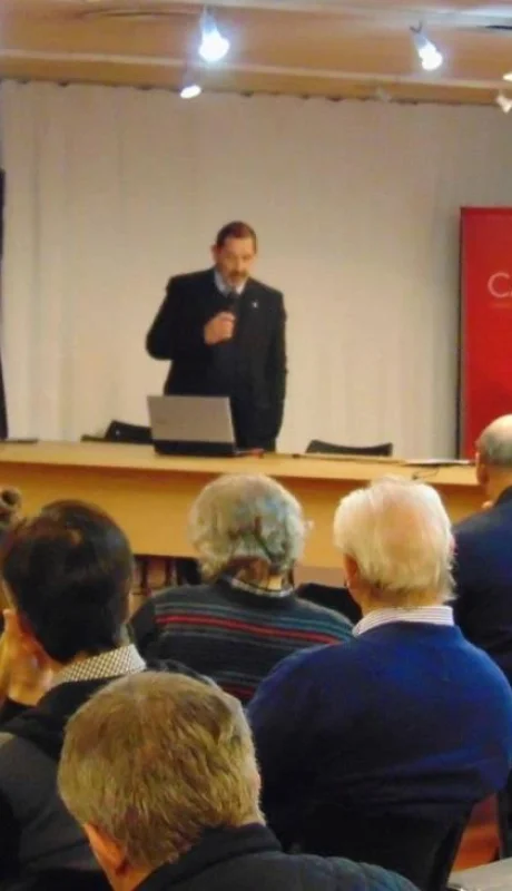 39186543_706815856334187_5291543164874653696_n