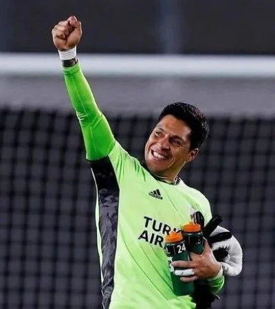 b068c674-943d-476e-8e15-79e8b9c6d33f