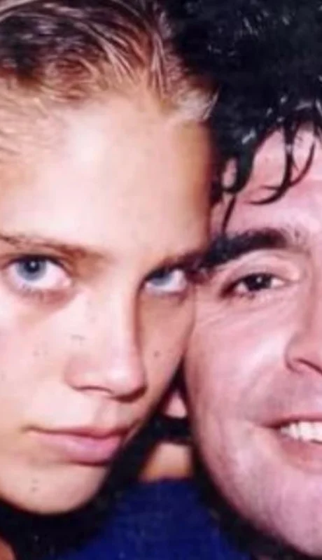 Mavys_Alvarez_cubana_Maradona