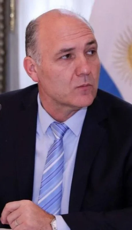 carmona-frente-todos