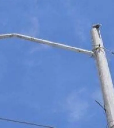 Poste-de-luz-1024x683-400x225