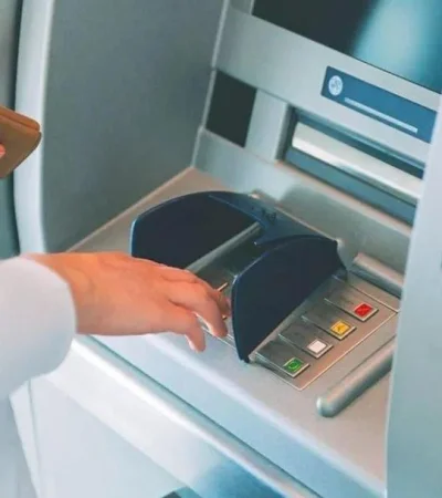 complemento_auh_agosto