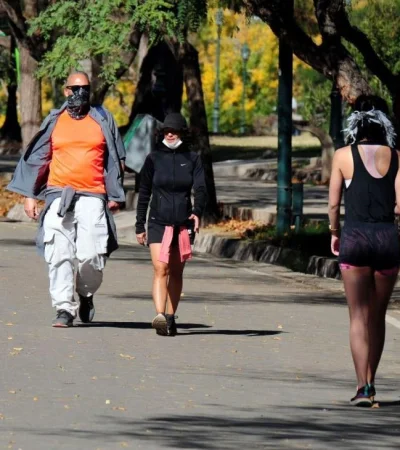 27-05-2020_mendoza_mendocinos_aprovechan_el_buen