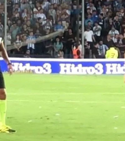 04B2FCAC-68C5-4A97-9F5B-B4BDD6B4A1D3