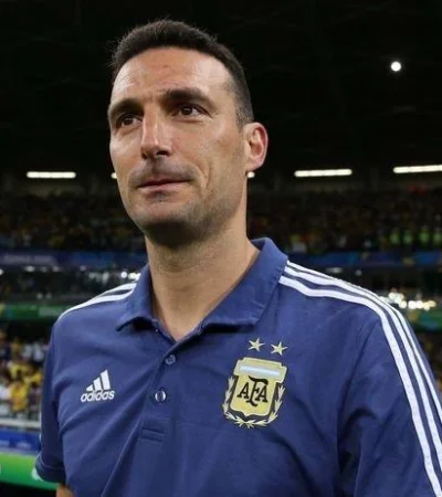 9E7D7970-A185-4B35-8DB2-B069825FE876