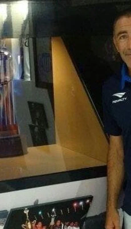 6325C344-EE42-4DE5-9C65-BAB96C245044