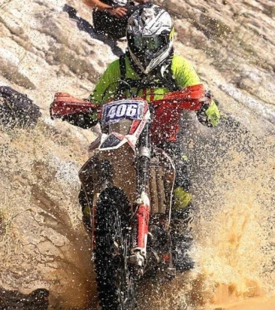 4B07283F-9DD9-4F51-8EB9-8CD2CFACDD60