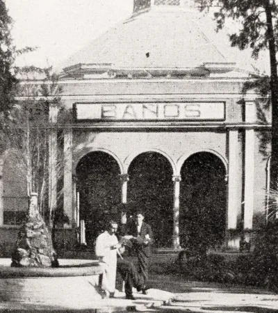 Baños-de-la-exposicion-