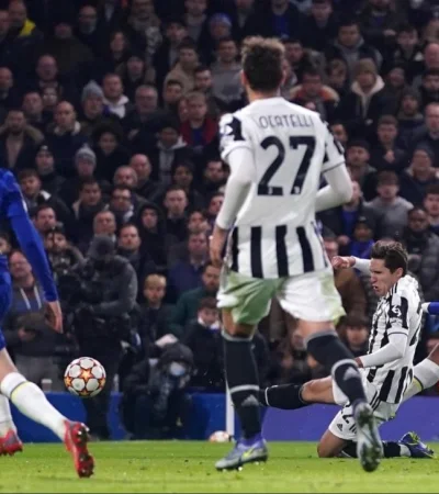 51466F75-DED5-47B2-9975-DE2F9BAAA786