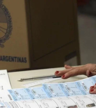 eleciones-argentina-mesa