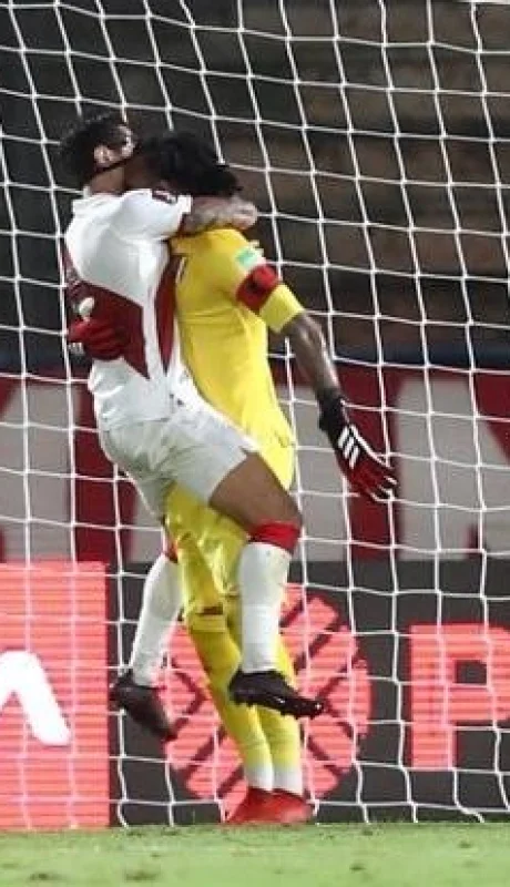 921D1FBA-08C1-4380-A75A-0C35E3720C3C