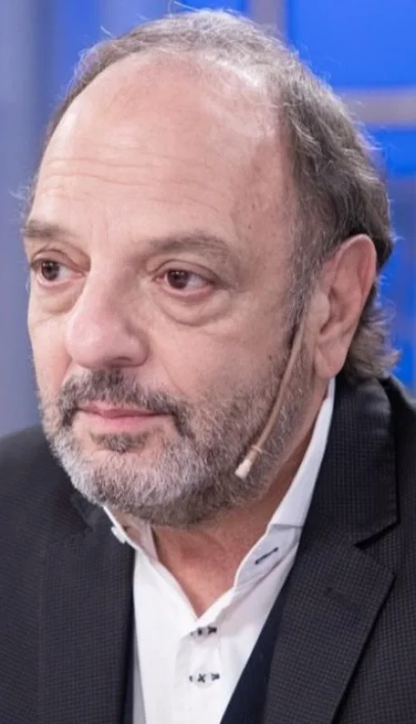 10CB7D63-C3C9-4C42-B7D6-5B840EF1550A