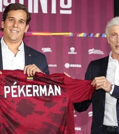 EE94EC2B-5730-4392-8F92-E8AEC1E325E9