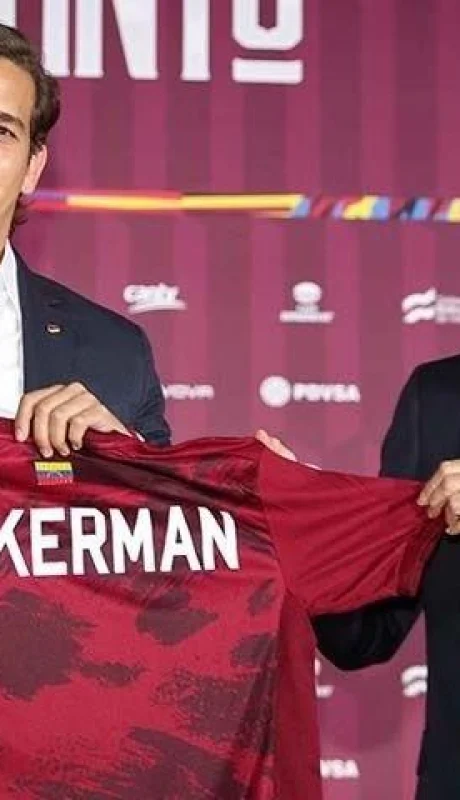 EE94EC2B-5730-4392-8F92-E8AEC1E325E9