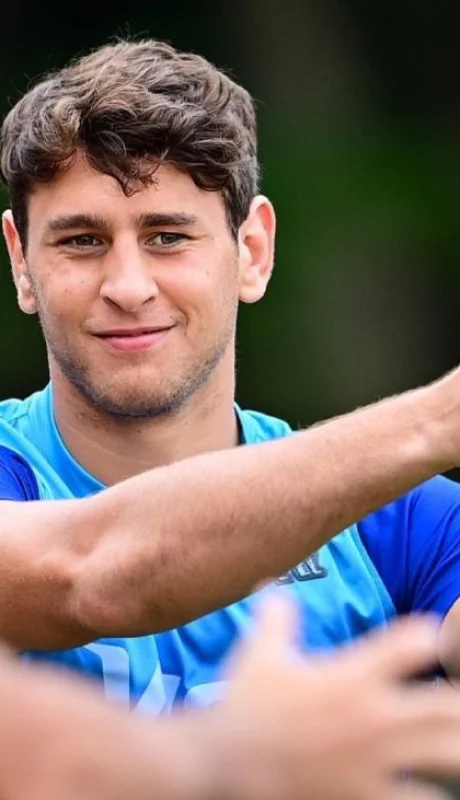 CB1DBD3C-679E-4981-B398-3CFC8517B641