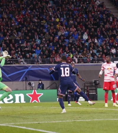 CE8DC60C-EF24-4CC5-9C12-6407B5D54AB3