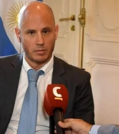 88827680-6bb2-400b-ade9-394eb534ae37