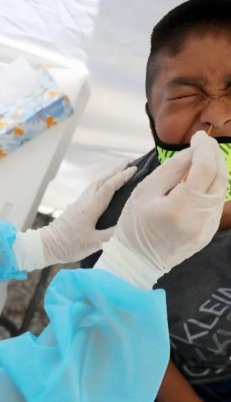 niños-coronavirus-argentina-hisopados-resultados