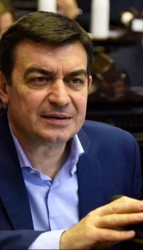 2C35C74A-7C76-4B6C-9FC1-EC9C7B1CB743