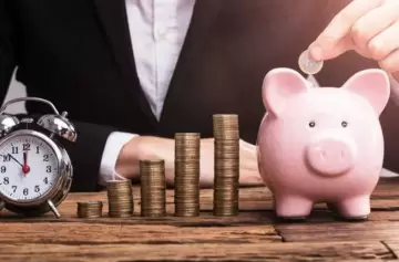 No se trata de ser rico: los 3 pasos esenciales para que su salario no pierda valor