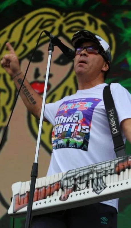 DamasGratis-09-JuliW-2000