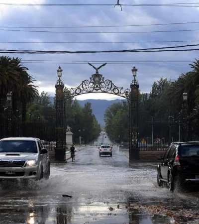 26-01-2022_mendoza_una_fuerte_tormenta_azoto-(3)