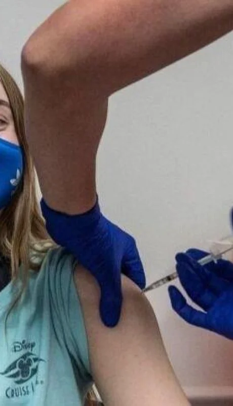 Vacuna-Moderna-en-noños