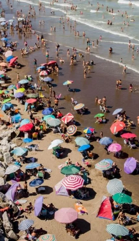 mar-del-plata-atraviesa-u_837732