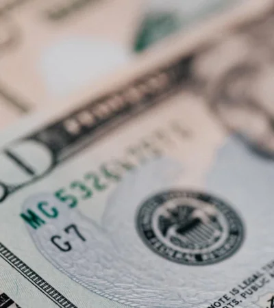 pexels-karolina-grabowska-4386404