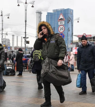 24-02-2022_el_alto_comisionado_de_las-(2)