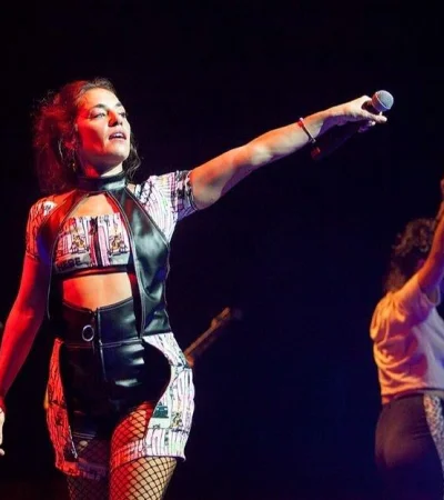 48876886871_041c259b6d_b