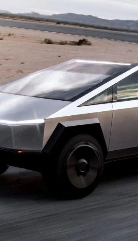 Tesla y una de sus últimas presentaciones.