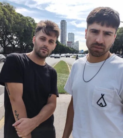 elzar-6276-ceci-2000-jpg.