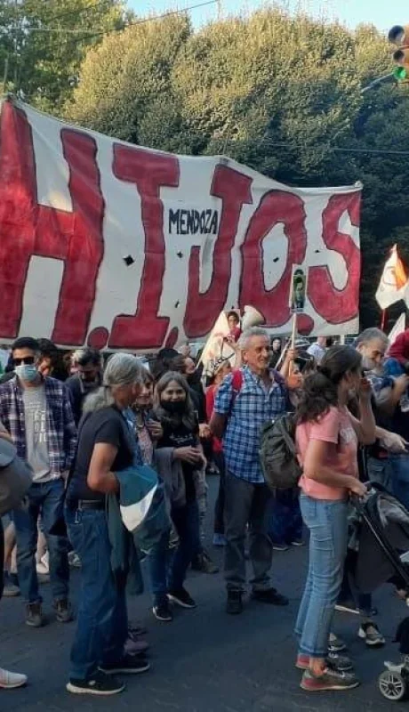 f3a984b0-a97e-4305-a35b-00dac32bd66e-jpg.