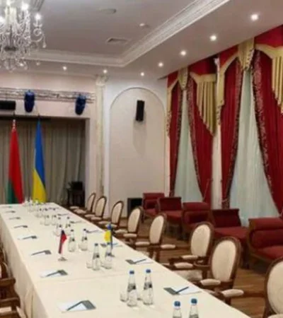 diálogo-ucrania-rusia-mesa-hoy