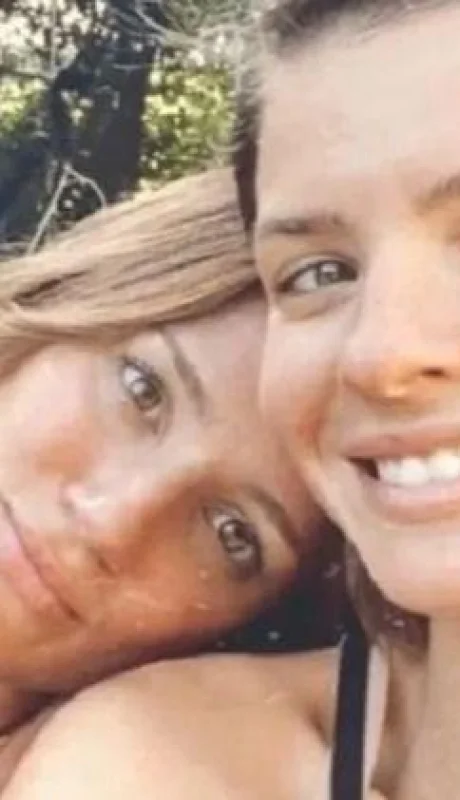 paula-chaves-china-suarez-instagram-amigas-pelea