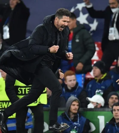 fn7lyl0ucaarpzb-jpg.