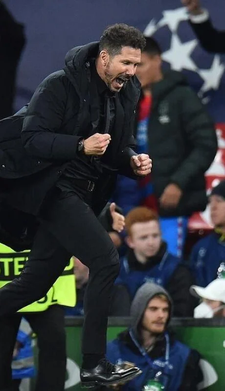 fn7lyl0ucaarpzb-jpg.