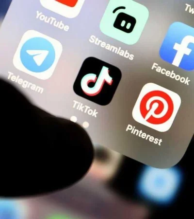 FYO2FJXEBZENREDLWHENJCZDEY