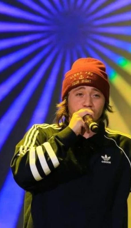 paulo-londra-1000-1100-jpg.