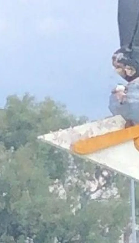 9513a39e-3799-4129-8ca1-378b10fb5b20