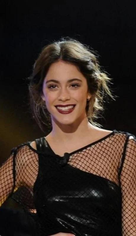 tini-stoessel-2-kzmb--1248x698-abc-jpg.