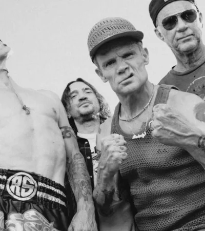 red-hot-chili-peppers-homenajea-a-la-cultura-pop-del-s-jpg.